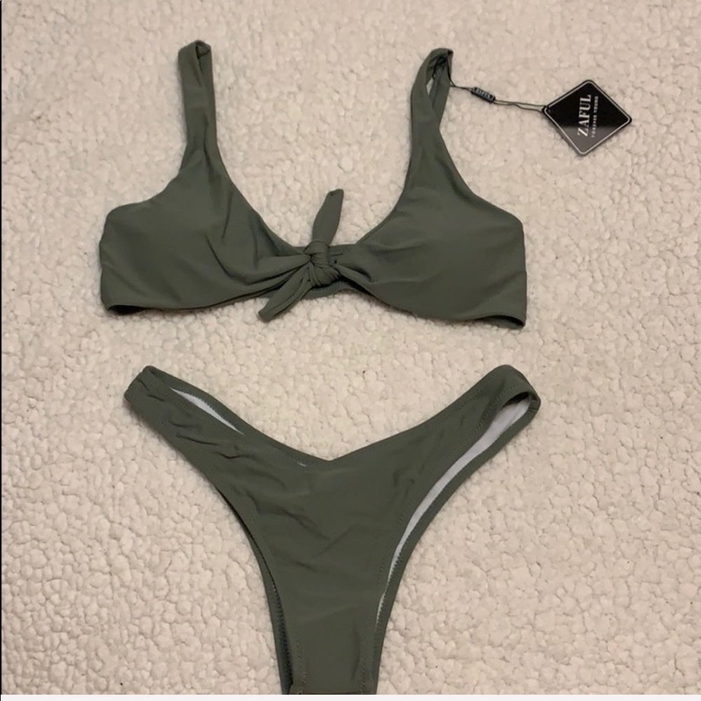 NWT Zaful olive bikini set, ties in front